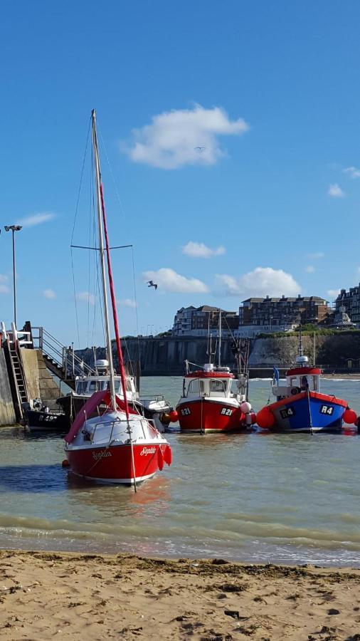 Central Broadstairs Apartment Close To Beach Extérieur photo
